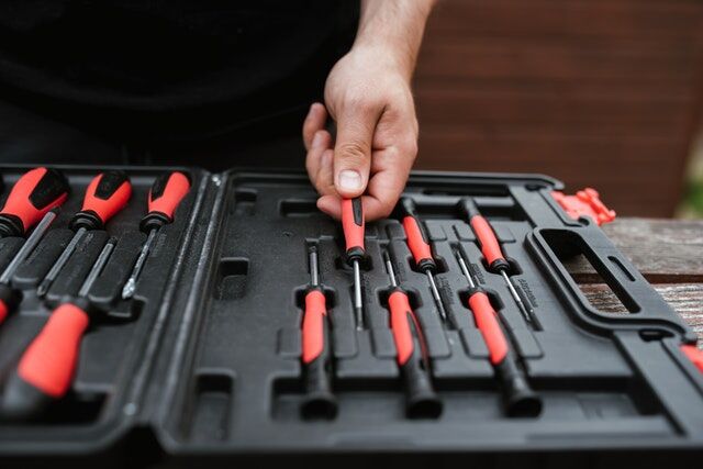 6 Useful Items That You Need To Have In Your Toolbox